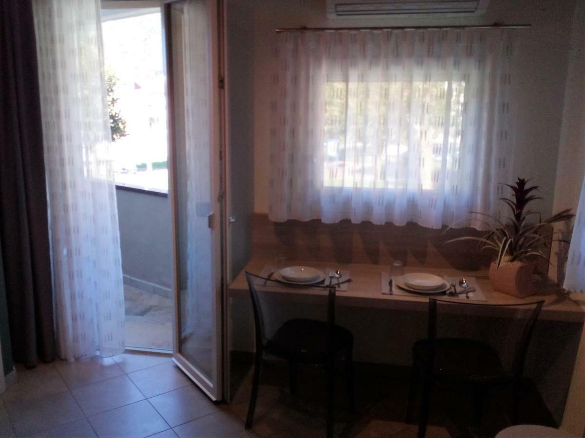 Salvia E Timo Rooms Borso del Grappa Luaran gambar