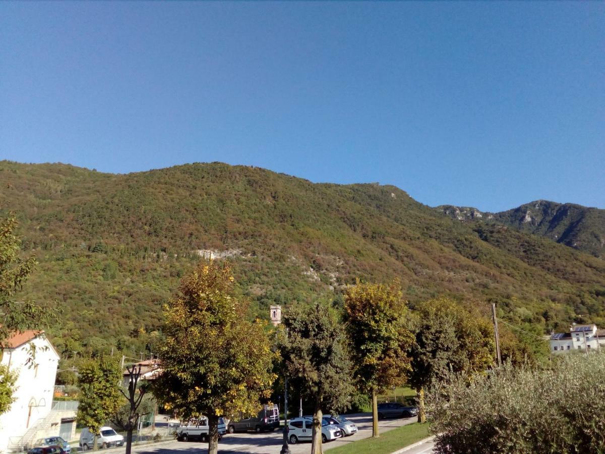 Salvia E Timo Rooms Borso del Grappa Luaran gambar